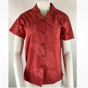 Vintage T & L Muumuu Factory Womens Sz S Hawaiian Button Shirt Red Polyester